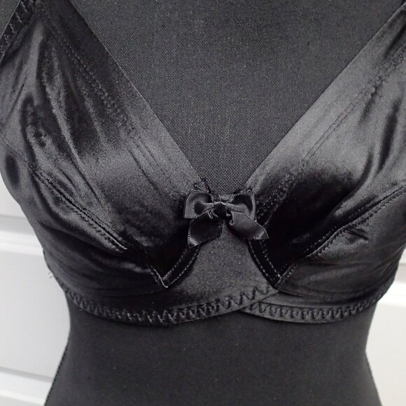 Lily of France Size 36B Black - Picture 7 of 7